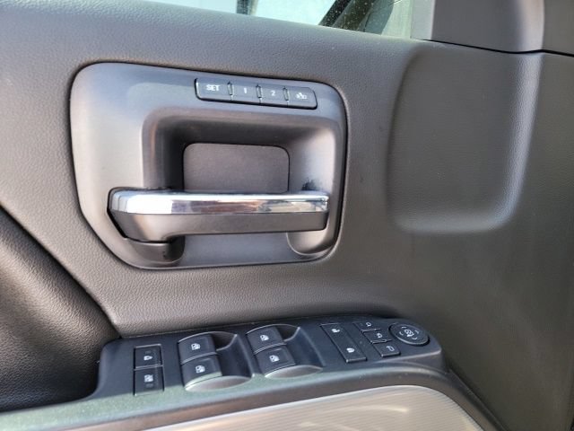 Used 2015 Chevrolet Silverado 1500 LTZ Z71 w/ Midnight Edition AWD/4WD image 11