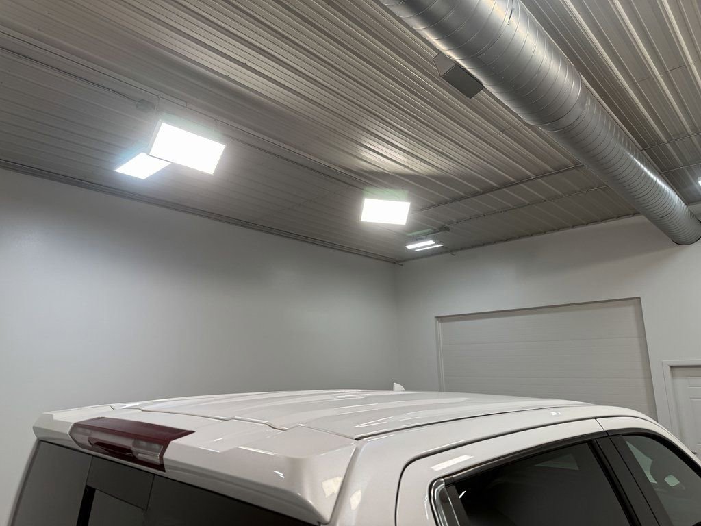 Used 2021 Chevrolet Silverado 1500 LTZ w/ Z71 Off-Road Package image 45