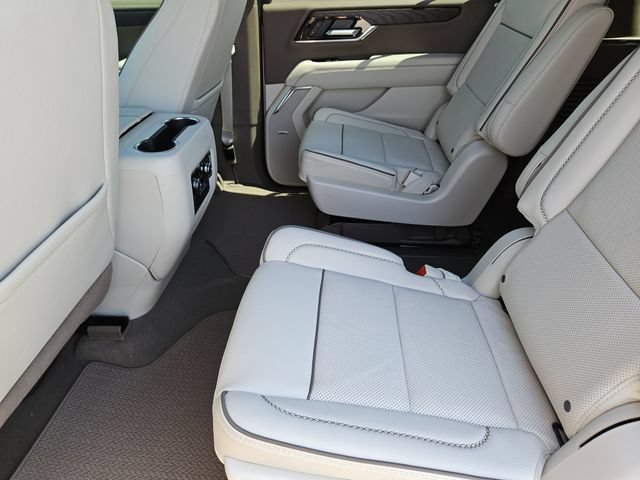 New 2026 GMC Yukon XL Denali w/ Sun & Power Step Package AWD/4WD image 21