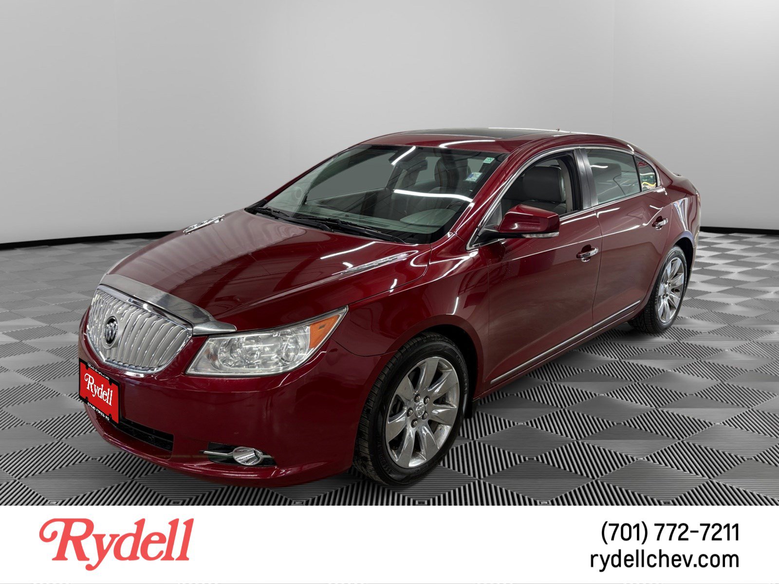 Used 2010 Buick LaCrosse CXS FWD image 1