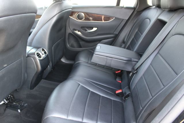 Used 2020 Mercedes-Benz GLC 300 4MATIC image 35