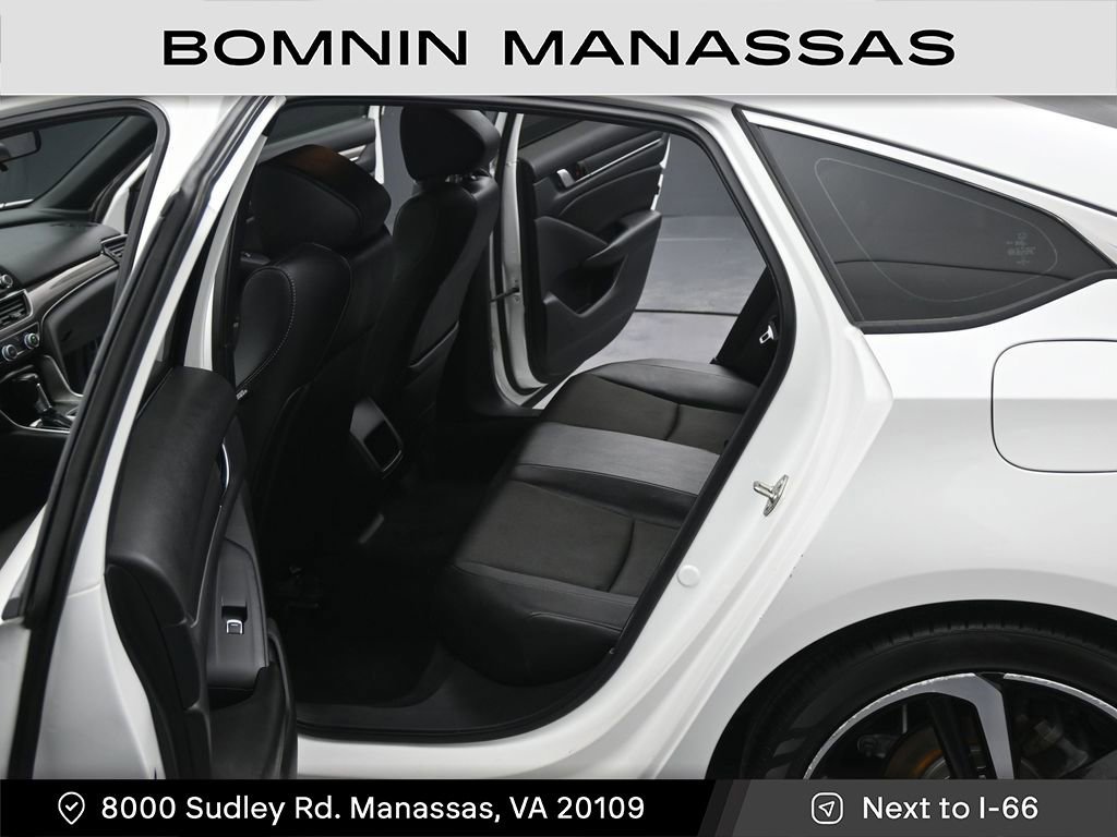 Used 2019 Honda Accord Sport image 11