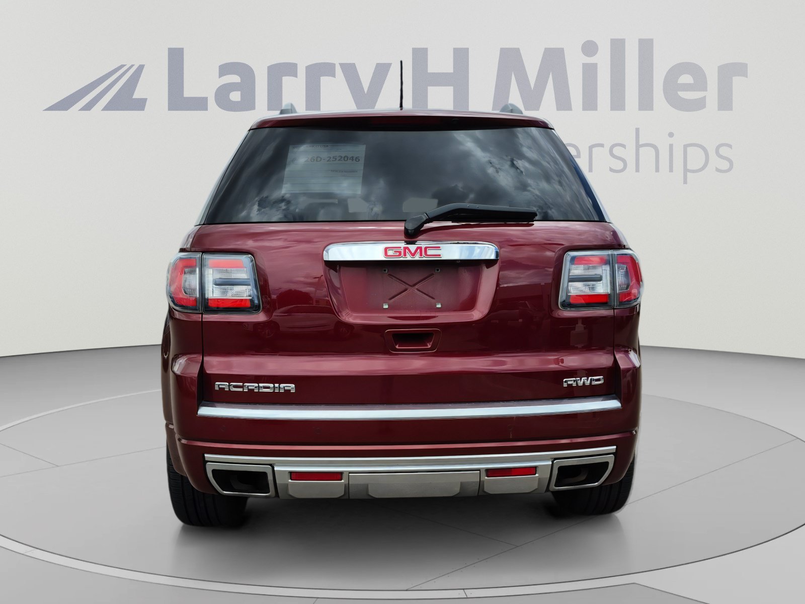 Used 2015 GMC Acadia Denali AWD/4WD image 4