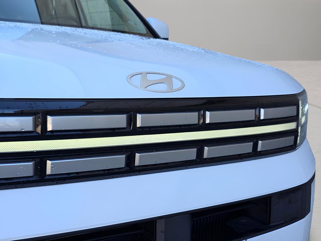 Used 2024 Hyundai Santa Fe SEL image 9