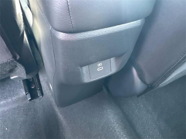 New 2025 Nissan Versa SR w/ Trunk Package image 14