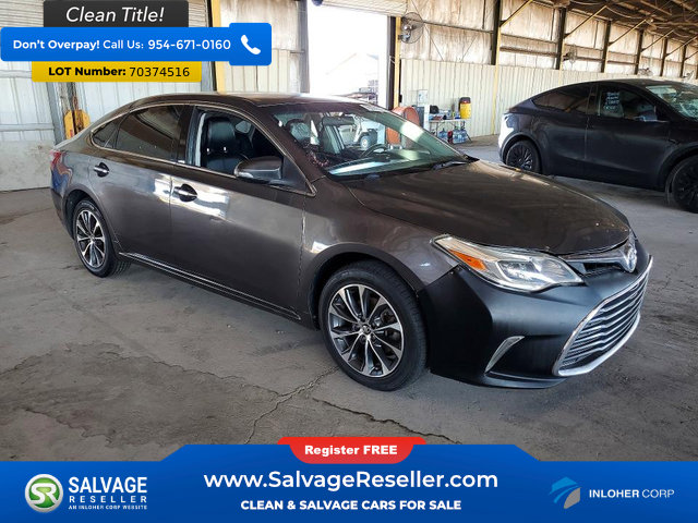 Used 2016 Toyota Avalon XLE FWD image 5