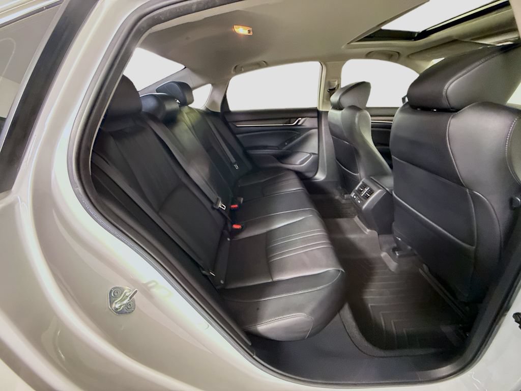 Certified 2022 Honda Accord Touring image 22