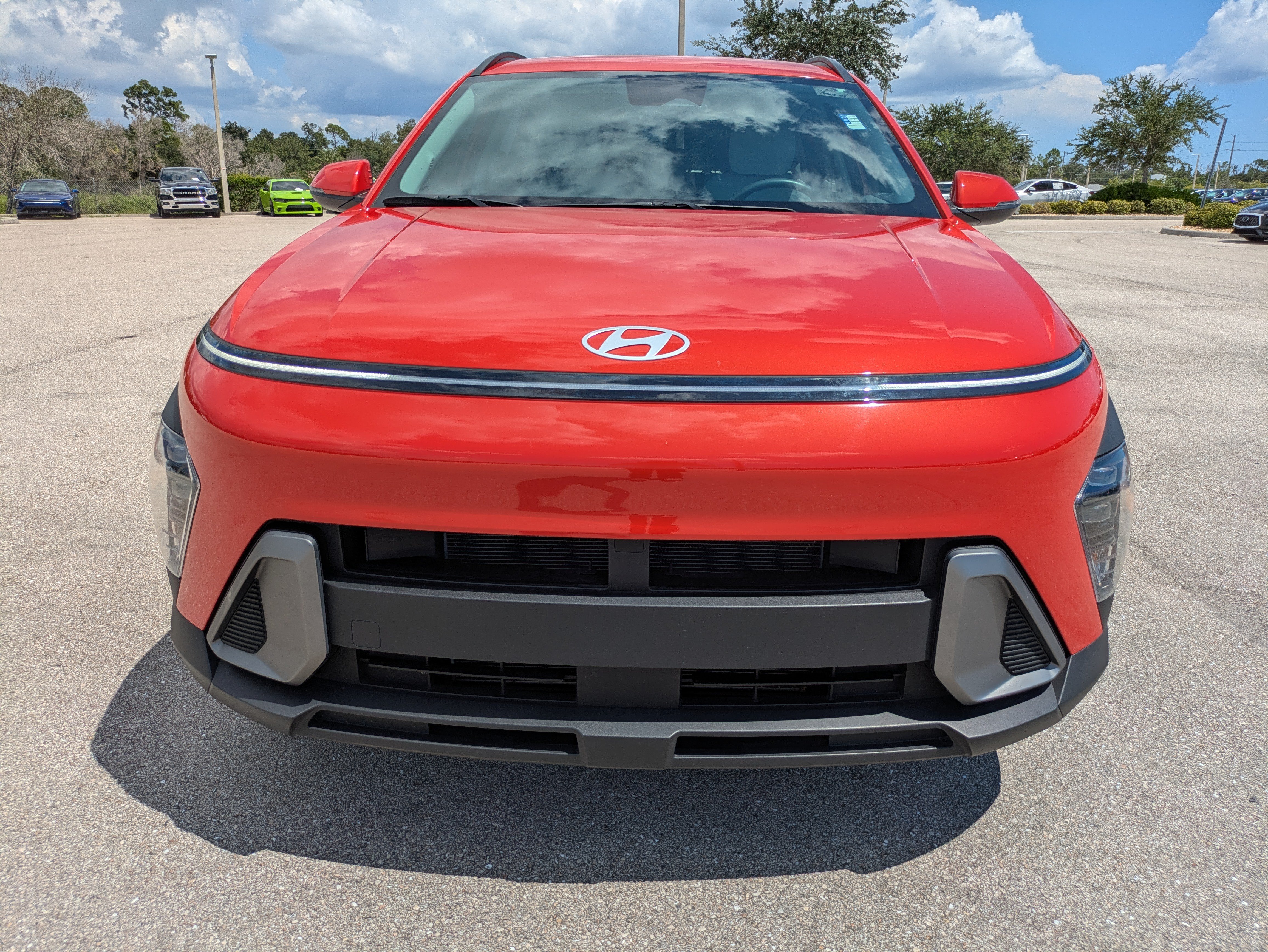 Used 2024 Hyundai Kona SEL w/ Convenience Package FWD image 9