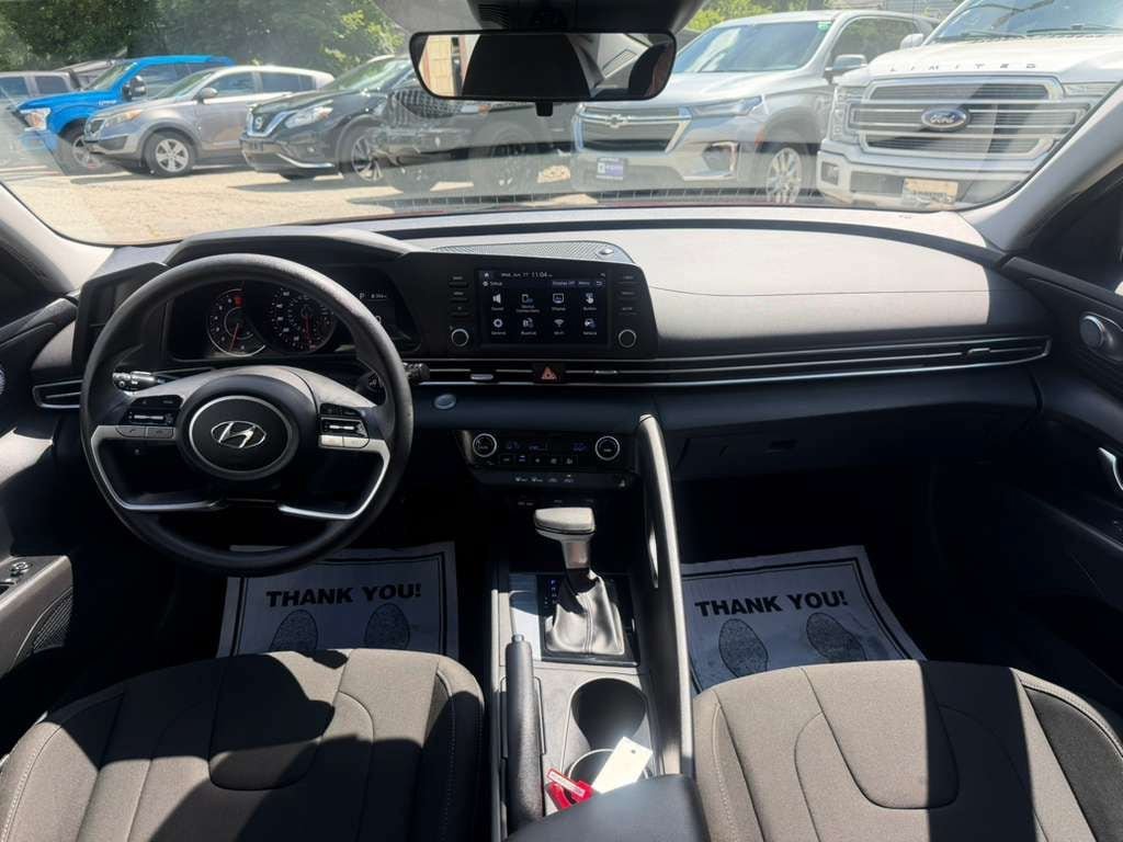 Certified 2023 Hyundai Elantra SEL FWD image 23