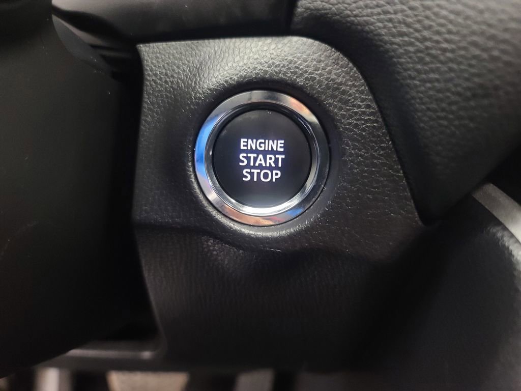 Used 2025 Toyota RAV4 XLE image 35