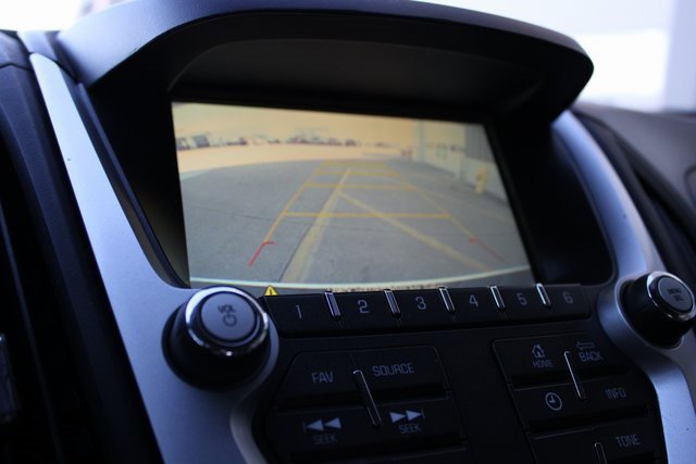 Used 2017 Chevrolet Equinox LT w/ Sport Edition image 3