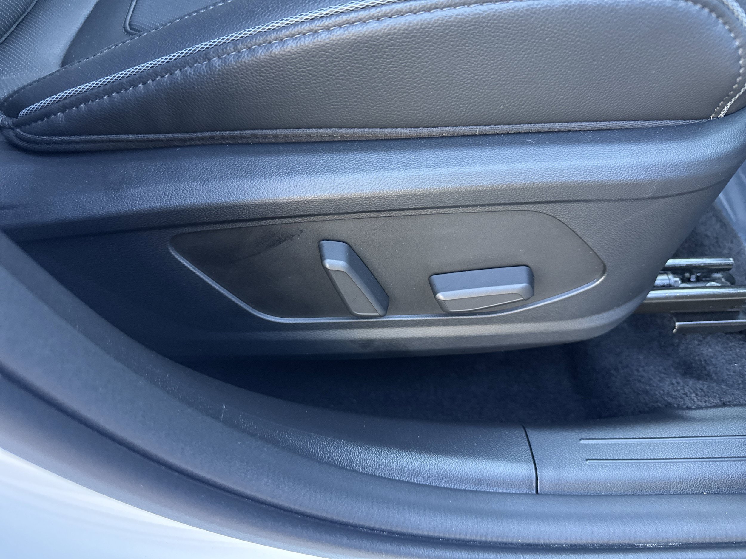 Used 2026 Hyundai Tucson Limited AWD/4WD image 17