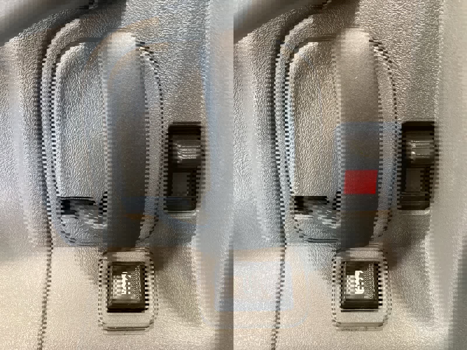 Used 2024 GMC Savana 2500 w/ Driver Convenience Package image 11