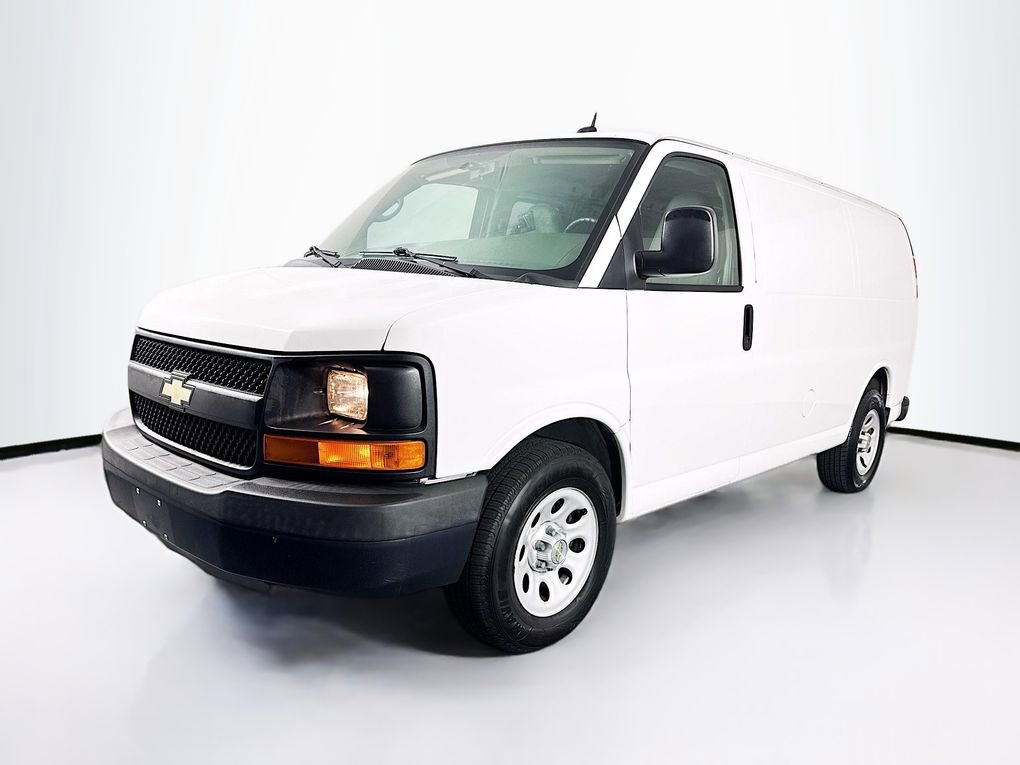 Used 2014 Chevrolet Express 1500 RWD image 3