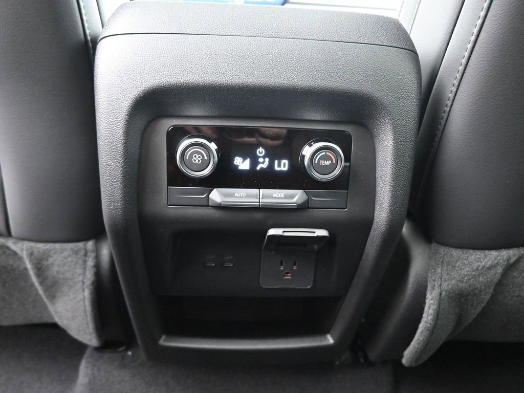 New 2026 Buick Enclave Sport Touring w/ Super Cruise Package image 25