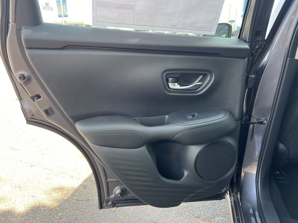New 2026 Honda HR-V LX image 9