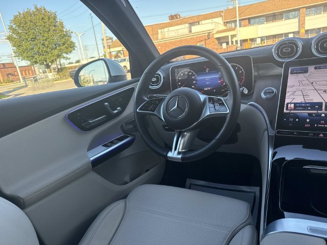 Used 2023 Mercedes-Benz GLC 300 4MATIC image 64