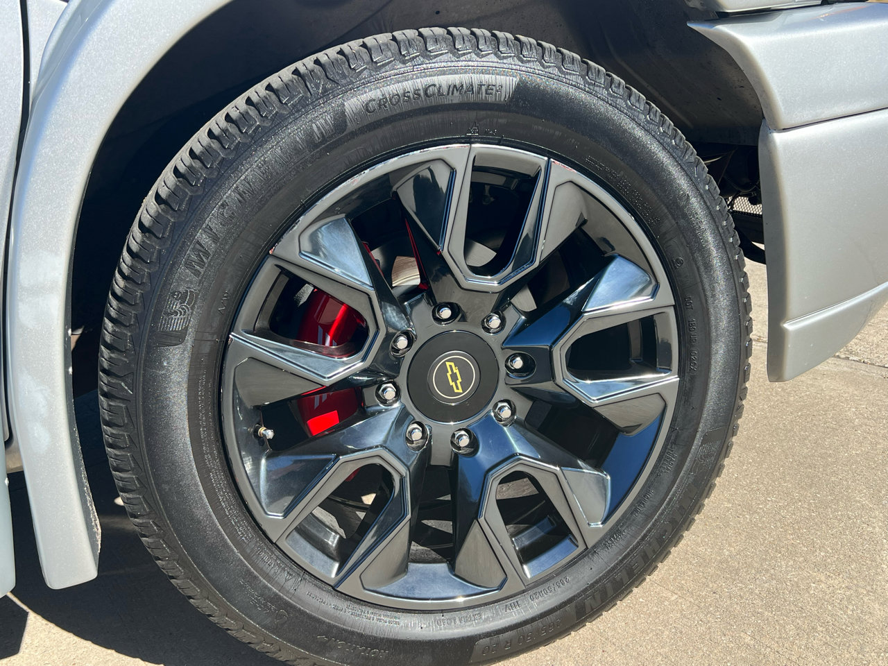 Used 2023 Chevrolet Express 2500 Extended image 7