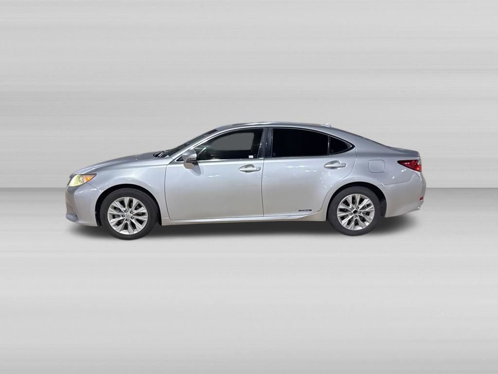 Used 2013 Lexus ES 300h w/ Luxury Pkg FWD image 9