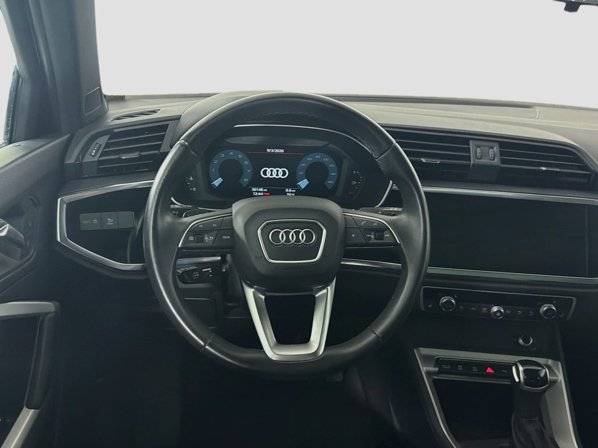 Used 2025 Audi Q3 2.0T Premium AWD/4WD image 17