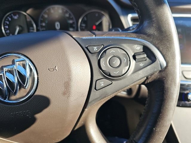 Used 2018 Buick LaCrosse Preferred image 40