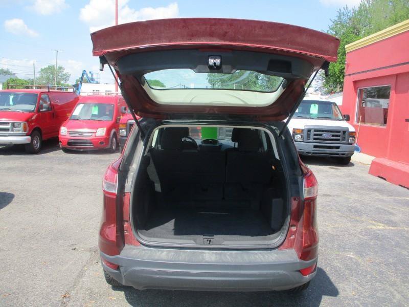 Used 2016 Ford Escape S FWD image 6