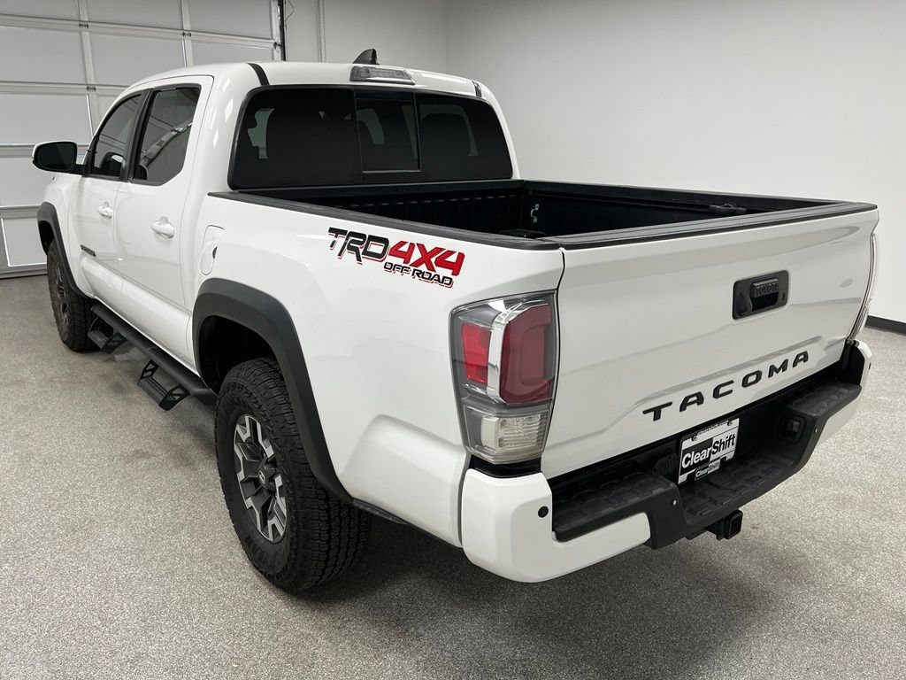 Used 2021 Toyota Tacoma TRD Off-Road w/ Technology Package AWD/4WD image 8