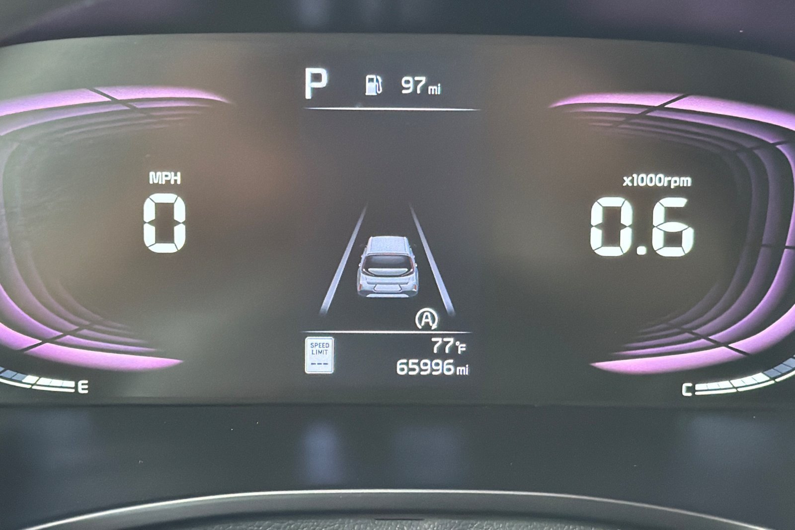 Used 2023 Kia Soul LX w/ LX Technology Package FWD image 21