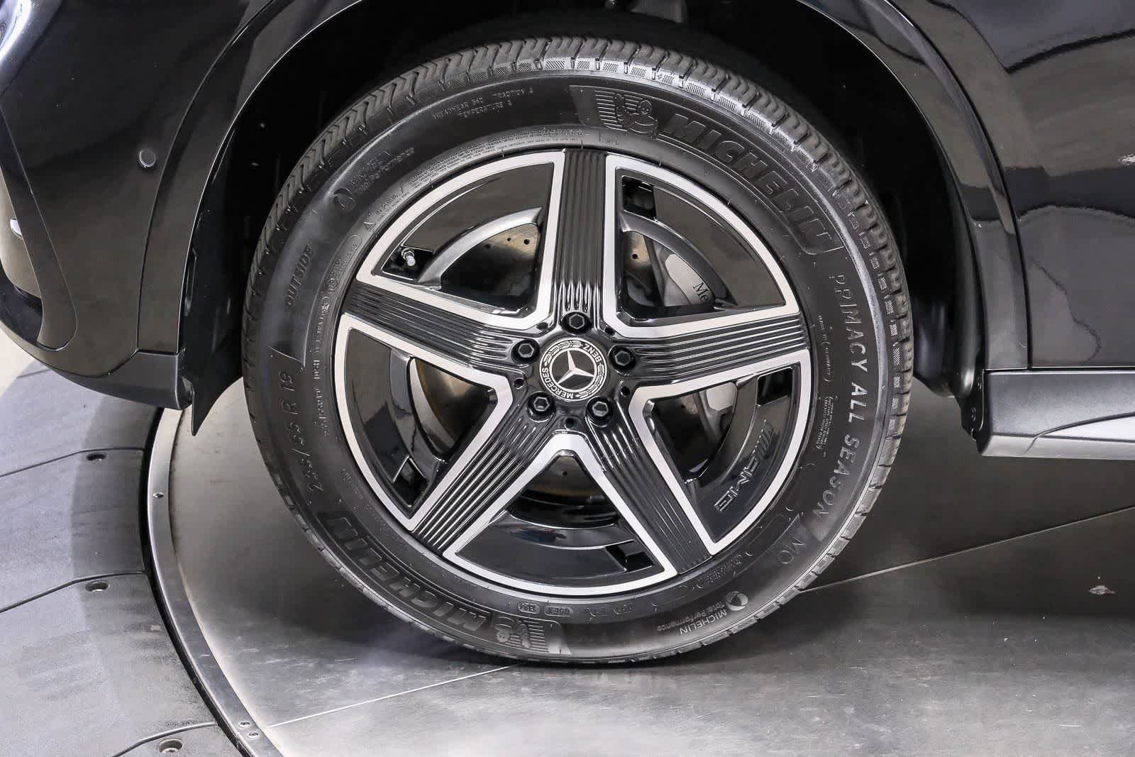 Certified 2024 Mercedes-Benz GLC 300 w/ AMG Line image 10