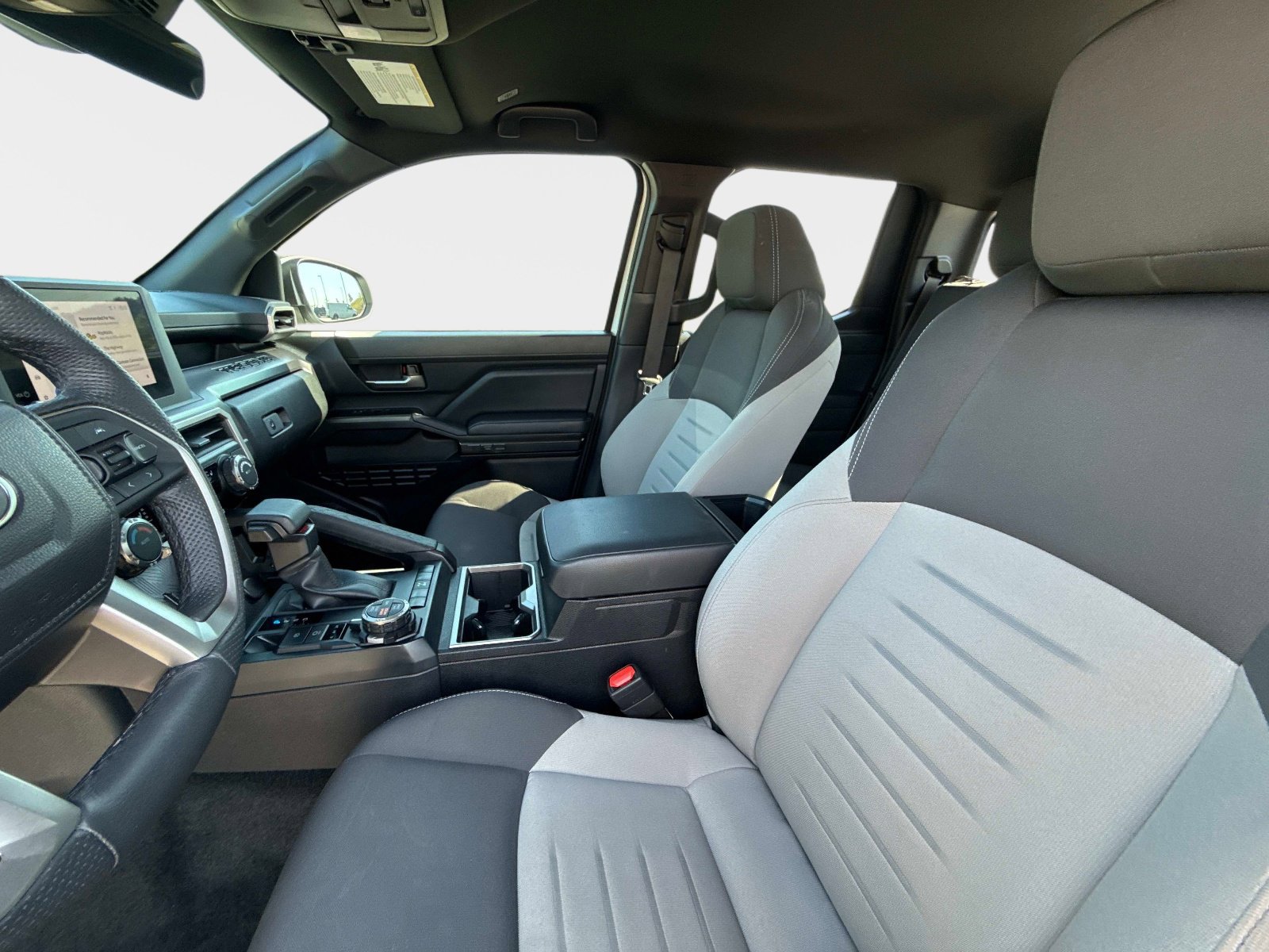 Used 2024 Toyota Tacoma TRD Off-Road AWD/4WD image 23