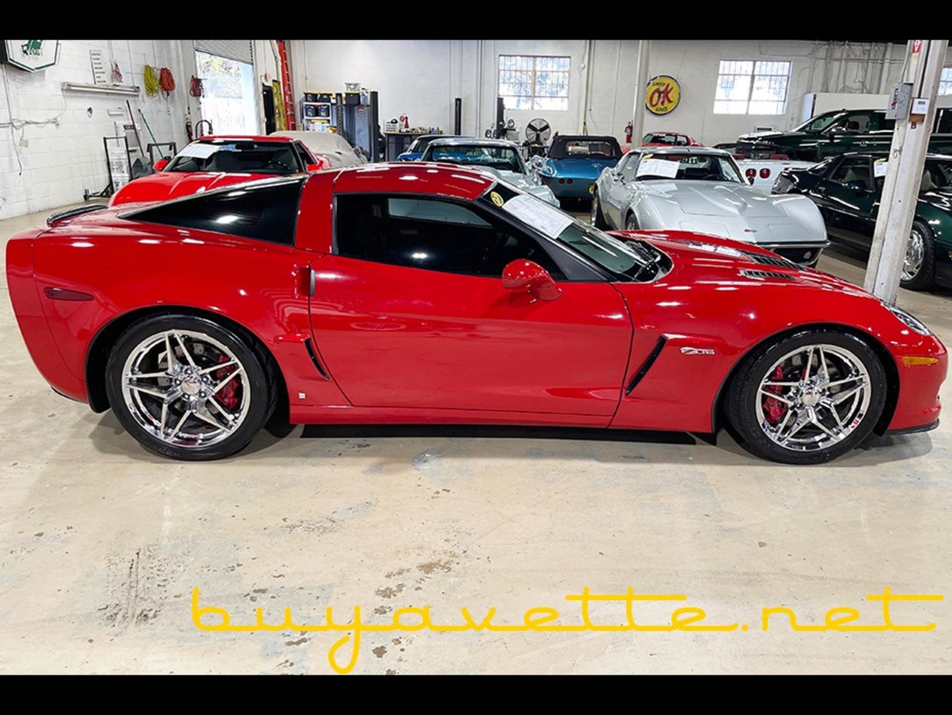 Used 2007 Chevrolet Corvette Z06 w/ Preferred Equipment Group image 7