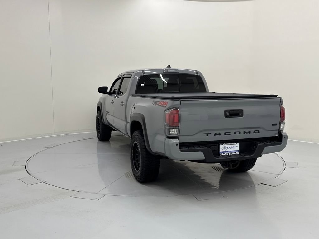 Used 2021 Toyota Tacoma TRD Off-Road w/ TRD Premium Off Road Package image 3