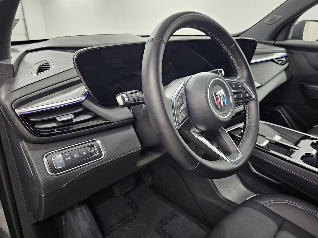 Used 2025 Buick Enclave Preferred image 10