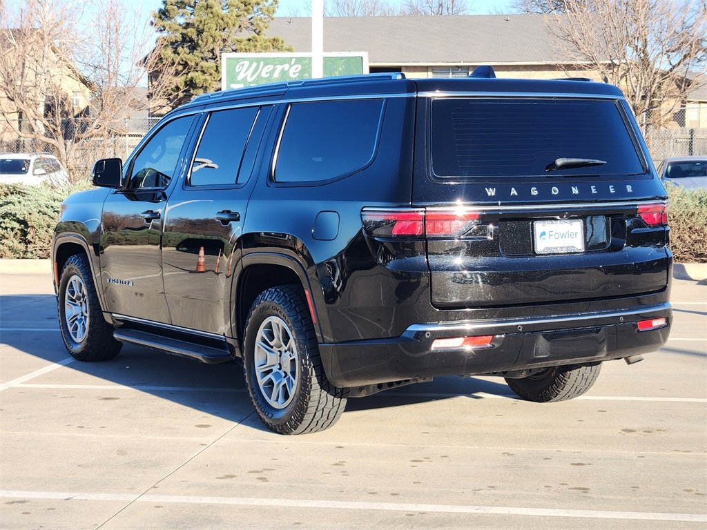 Used 2024 Jeep Wagoneer 4WD image 5