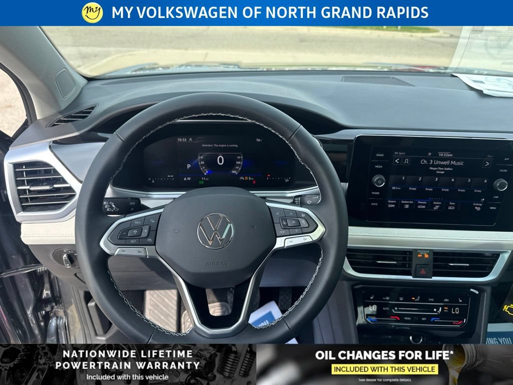 New 2026 Volkswagen Taos SE AWD/4WD image 15