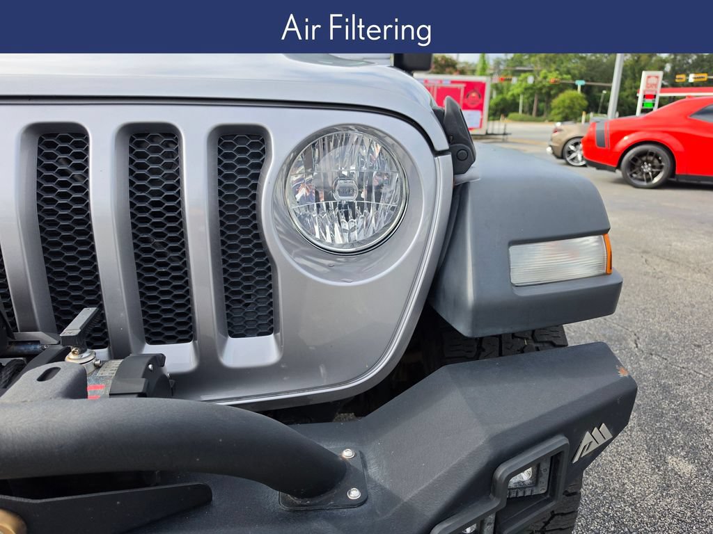 Used 2018 Jeep Wrangler Unlimited Sport S AWD/4WD image 16