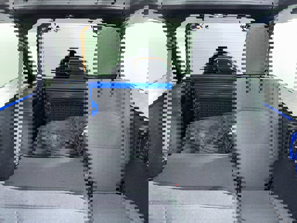 Used 2024 Jeep Wrangler Willys image 9