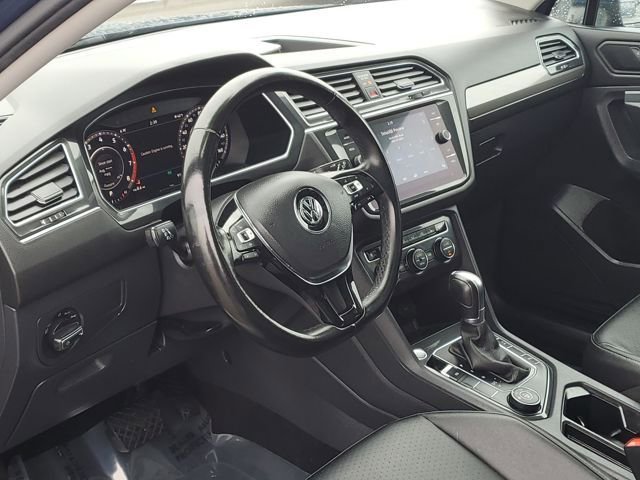 Used 2019 Volkswagen Tiguan SEL image 11