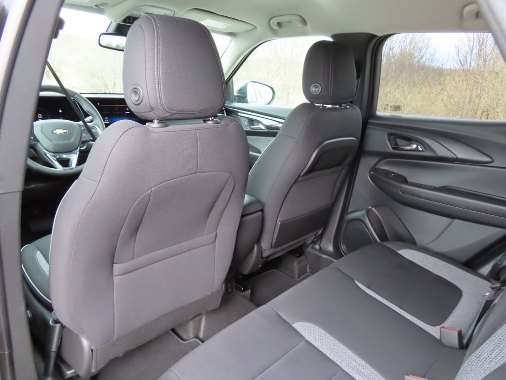 New 2026 Chevrolet TrailBlazer LT w/ Convenience Package AWD/4WD image 21