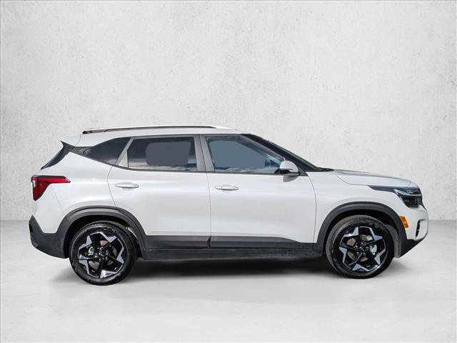 Used 2025 Kia Seltos S image 4