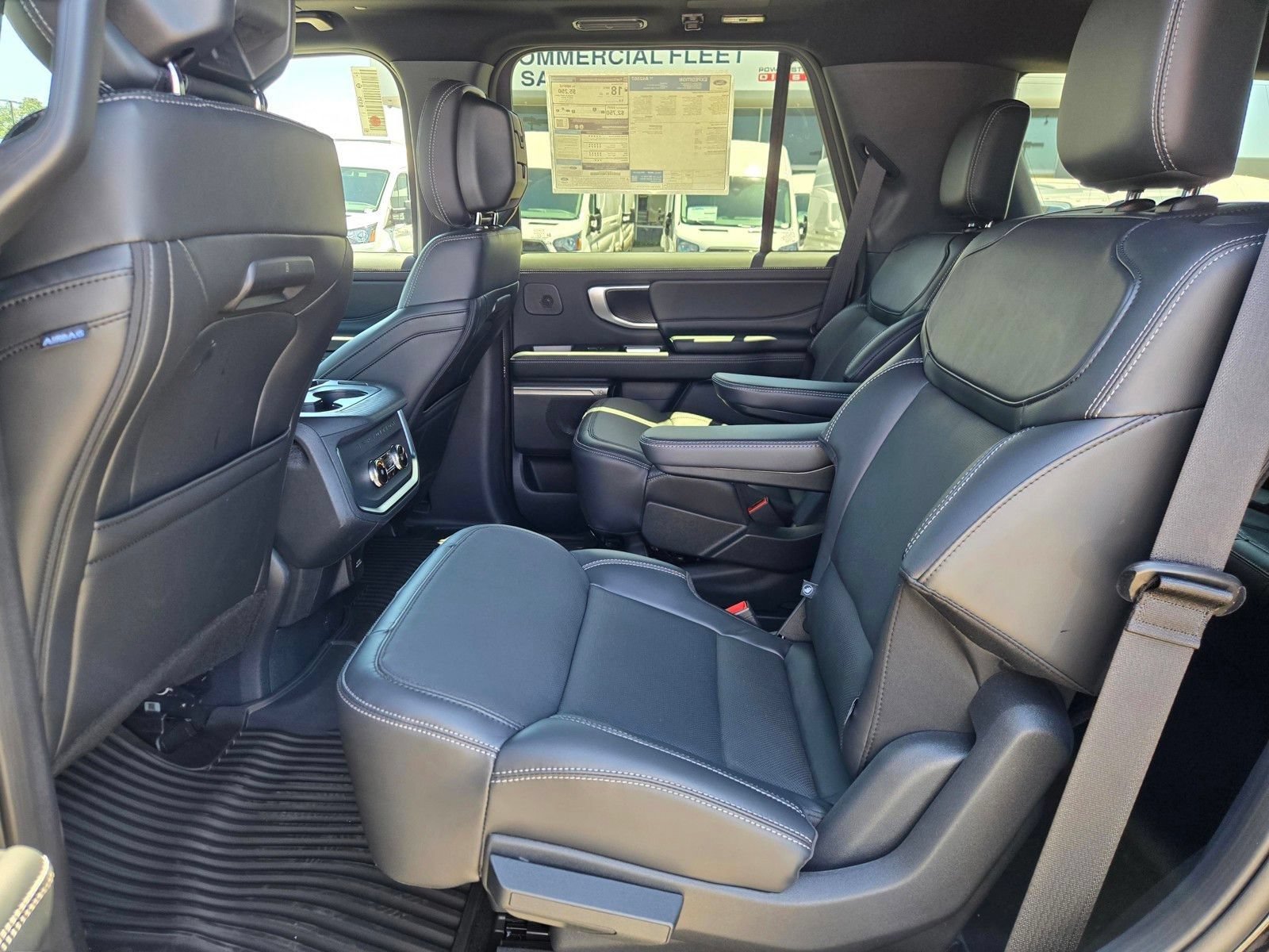New 2026 Ford Expedition Platinum w/ Stealth Performance Package AWD/4WD image 7