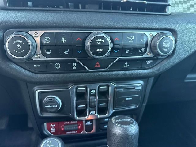 Used 2024 Jeep Gladiator Sport AWD/4WD image 14