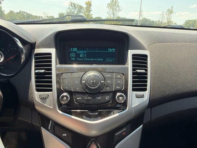 Used 2016 Chevrolet Cruze LT w/ RS Package FWD image 25