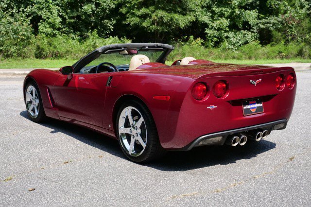 Used 2007 Chevrolet Corvette Convertible w/ Preferred Equipment Group RWD image 47