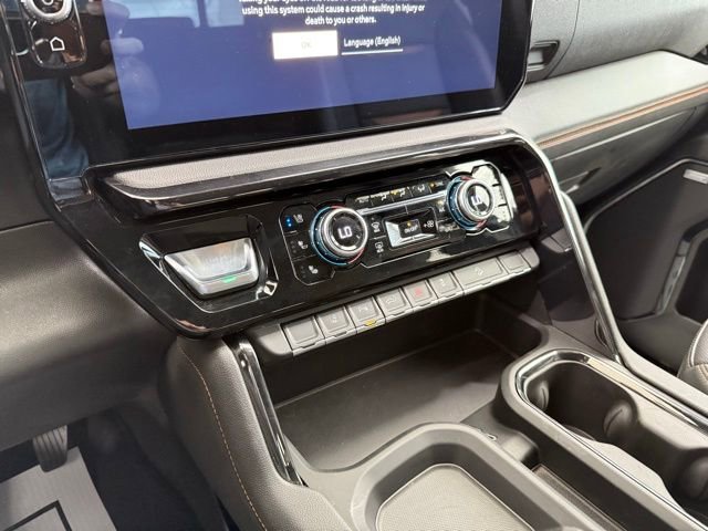 Used 2024 GMC Sierra 2500 AT4 w/ AT4 Preferred Package image 27