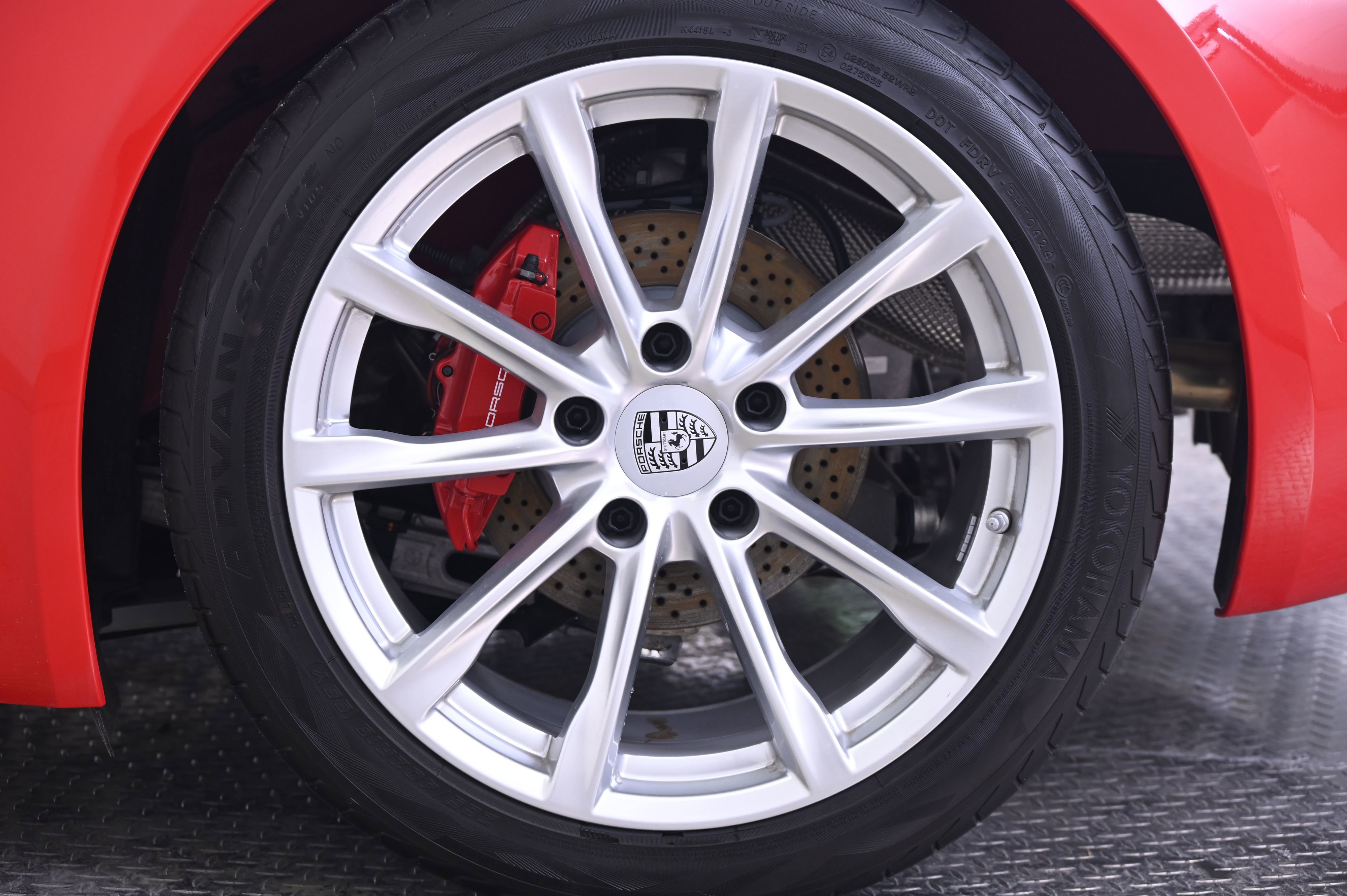 Certified 2025 Porsche 718 Boxster S image 15