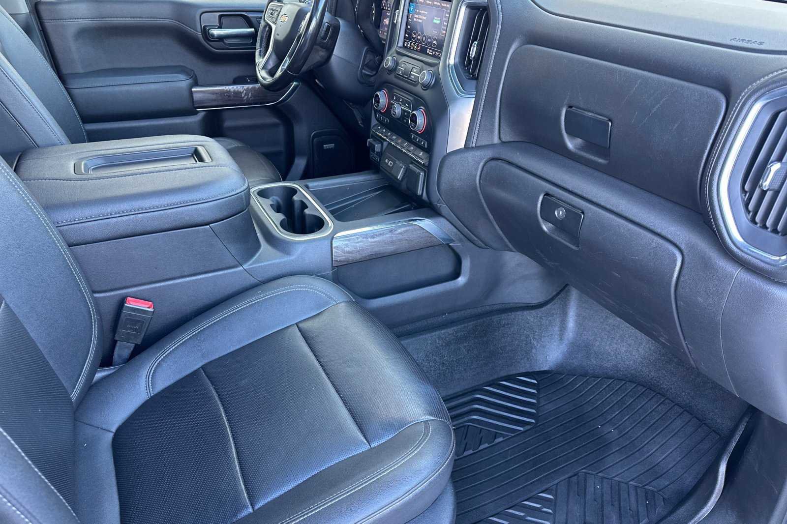 Used 2022 Chevrolet Silverado 1500 LTZ w/ LTZ Premium Package image 19