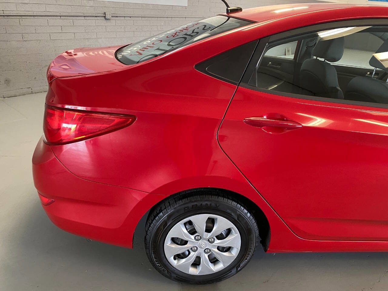 Used 2016 Hyundai Accent SE FWD image 17