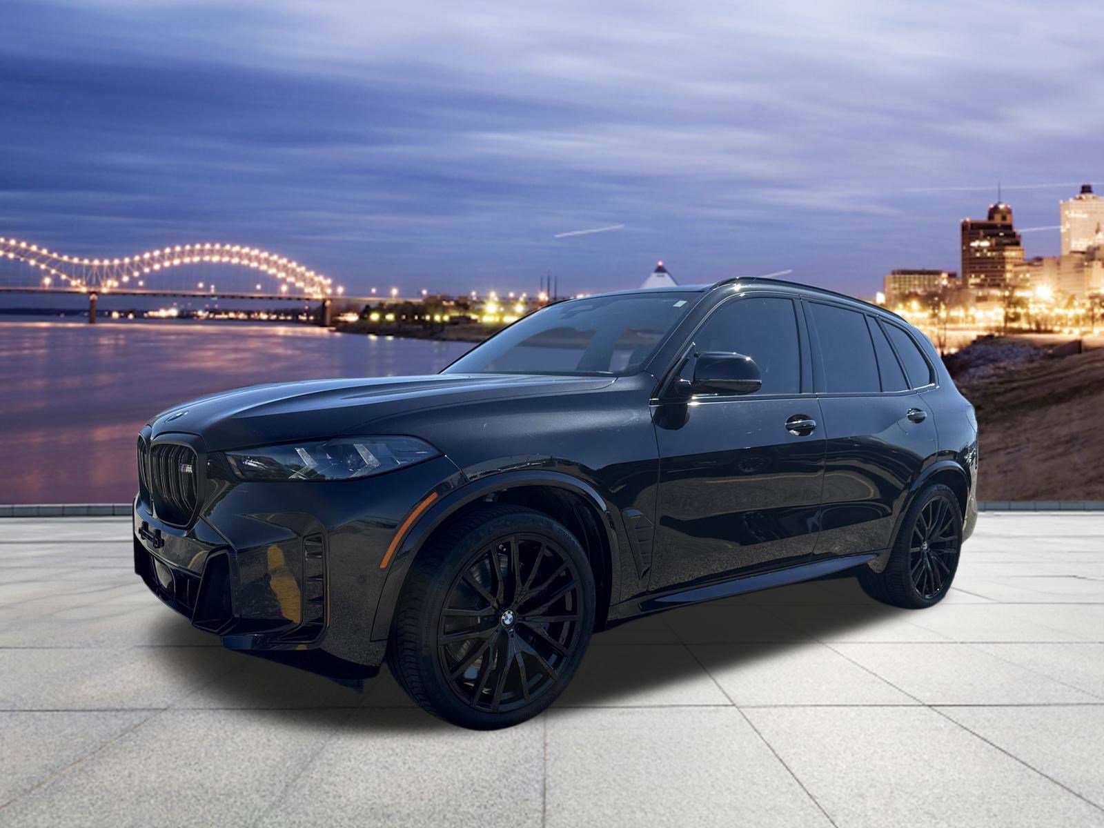 Used 2024 BMW X5 M60i AWD/4WD image 1