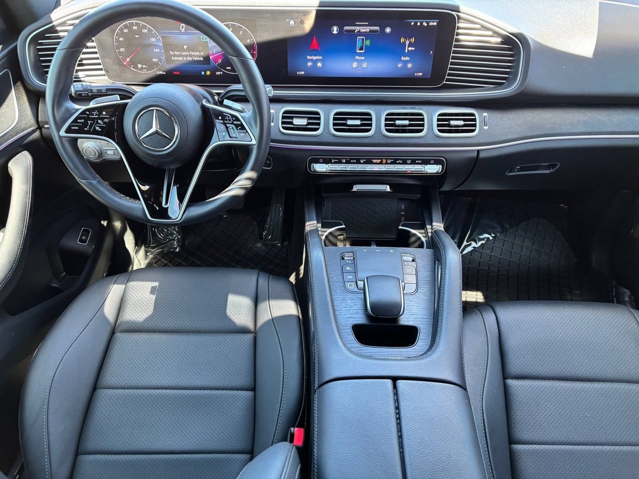 Used 2025 Mercedes-Benz GLE 350 4MATIC w/ AMG Line Exterior image 12
